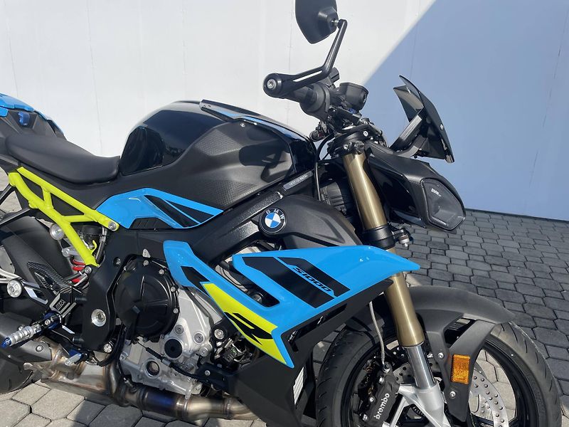 BMW (2026) S 1000 R - fotka 4 z 13