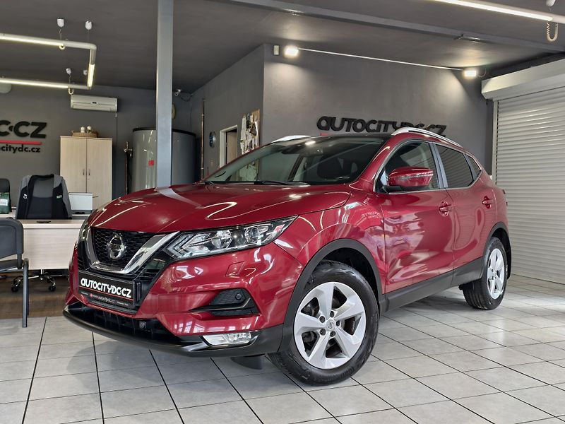 Nissan Qashqai 1.3 DIG-T 103kW KAMERA, PANO - fotka 3 z 25