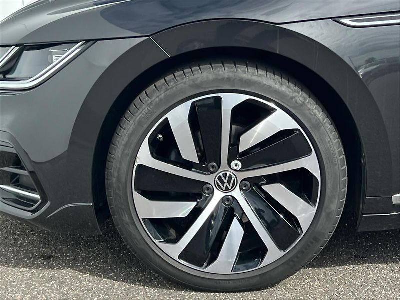 Volkswagen Arteon 2,0 TDi 110kW 7DSG R-line - fotka 12 z 29