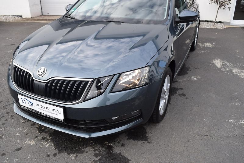 Škoda Octavia (2017) 1.5TSI 110kw AMBITION APP TEMP - fotka 2 z 50