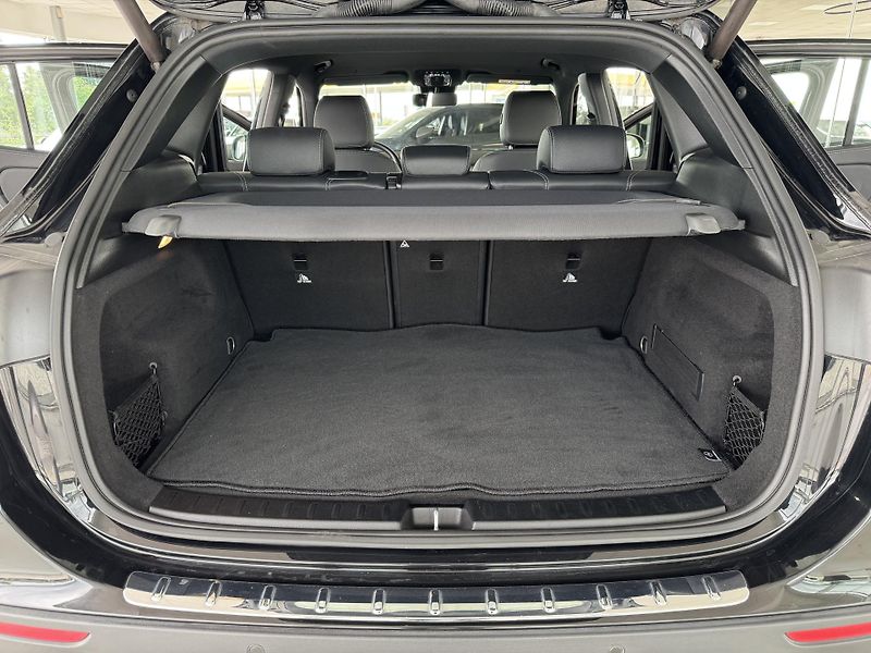 Mercedes-Benz GLA 200d AUT*Distronic*Tažné*DPH - fotka 34 z 37