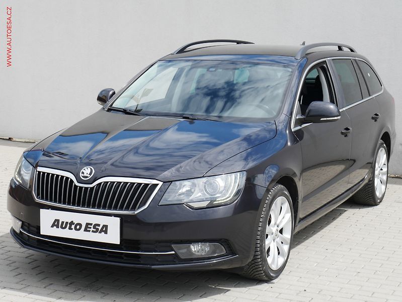 Škoda Superb (2015) 2.0 TDi, DSG, bixen - fotka 3 z 21