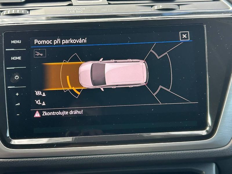 Volkswagen Touran (2022) 2.0 TDI 110kW DSG tažné - fotka 12 z 35