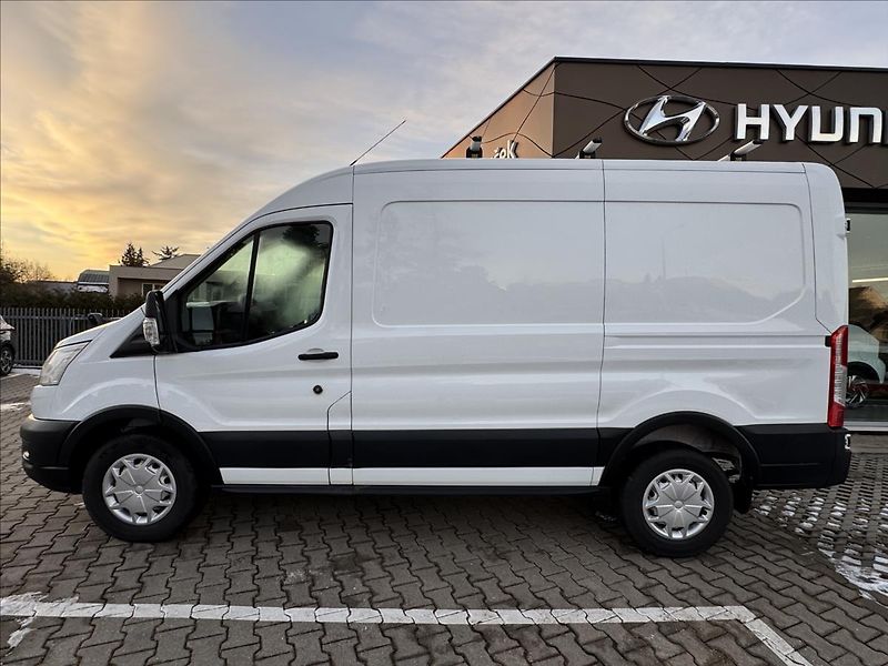 Ford Transit 2,0   L2H2 - fotka 2 z 17