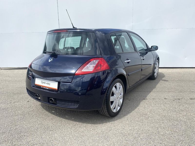 Renault Mégane RS 225 - fotka 2 z 21