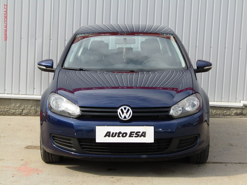 Volkswagen Golf (2010) 1.2TSi, 1.maj,ČR, servis - fotka 2 z 15