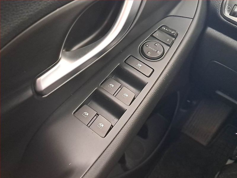 Hyundai i30 (2021) 1.0 T-GDI, ČR,1.maj - fotka 15 z 16
