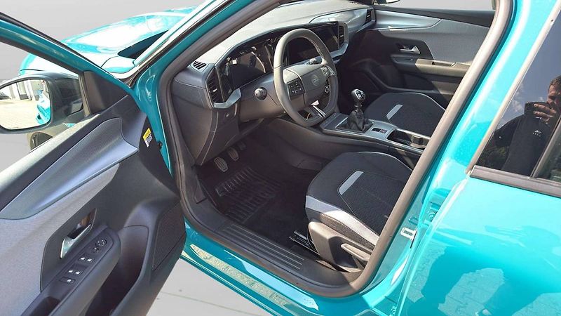 Opel Mokka (2026) Edition 1.2 TURBO (100 kW/ 136 - fotka 14 z 24