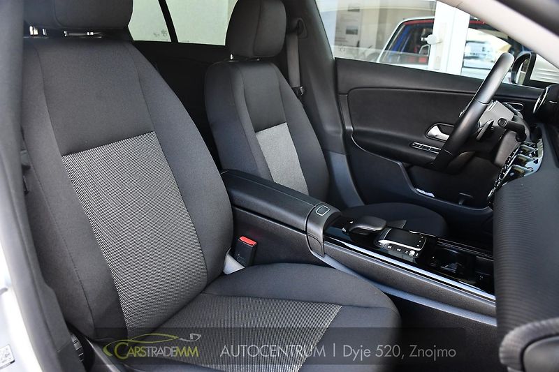 Mercedes-Benz CLA 200d LED A/T NAVI KAMERA - fotka 15 z 54