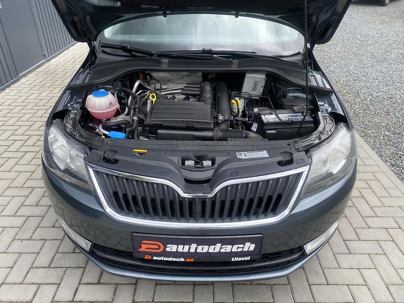 Škoda Rapid 1.2 TSI 81kW -KLIMA -ALU - PDC - fotka 33 z 35