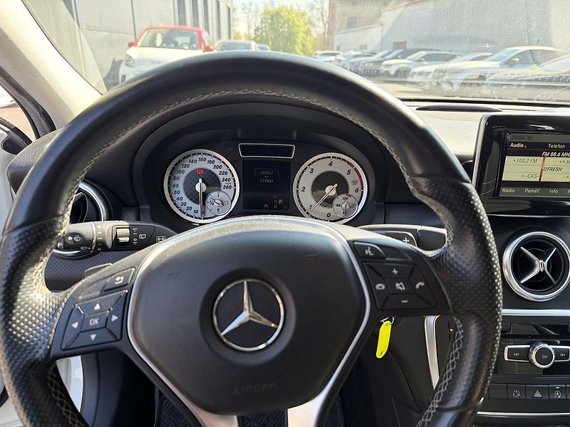 Mercedes-Benz Třídy A A 180 CDI, CZ - fotka 10 z 15