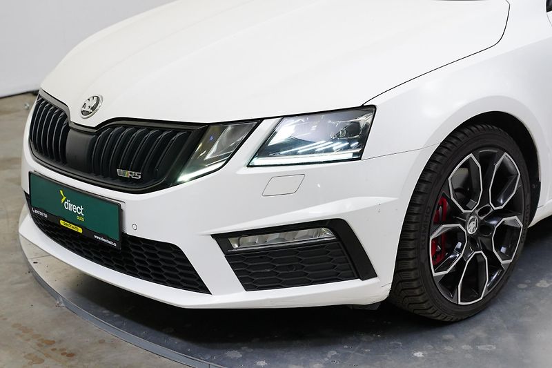 Škoda Octavia - fotka 9 z 25