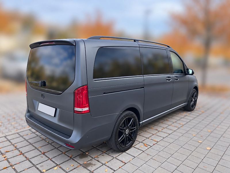 Mercedes-Benz Třídy V (2021) Mercedes-Benz V 300 d 4MATIC  - fotka 23 z 30