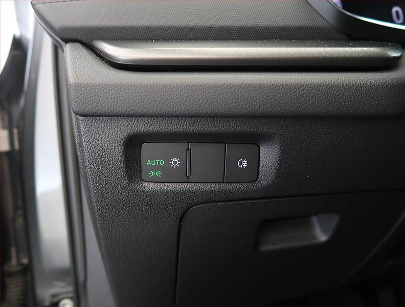 Škoda Octavia (2023) Ambition 2.0 TDI, Automat - fotka 22 z 23