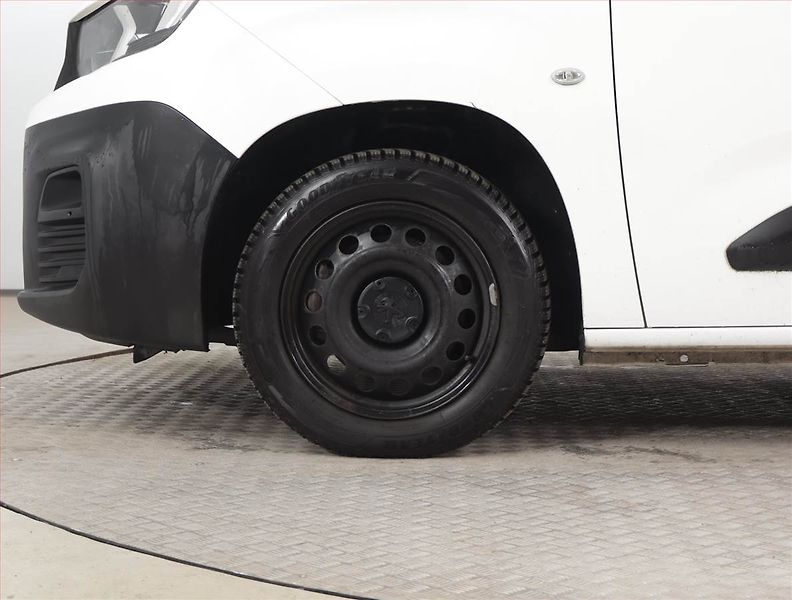 Peugeot Partner (2019) 1.5 BlueHDi, 3Místa, DPH - fotka 14 z 20