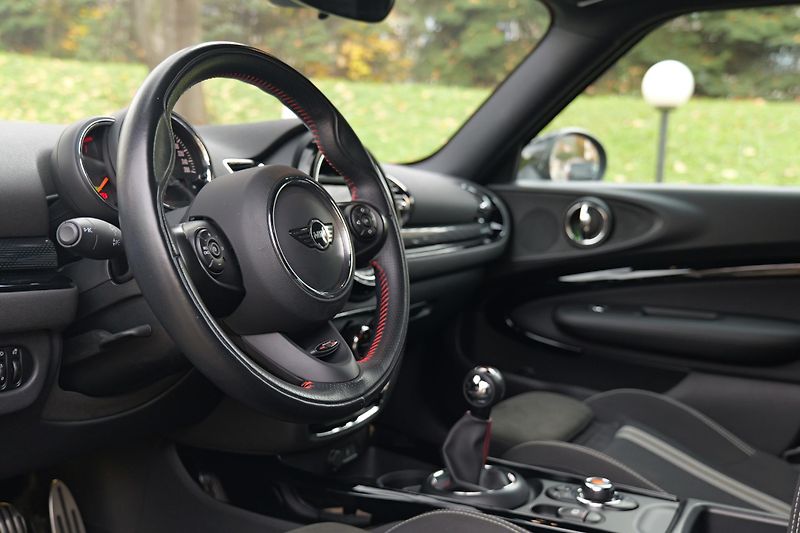 Mini Clubman 100 kW JCW paket LED Navi - fotka 14 z 40