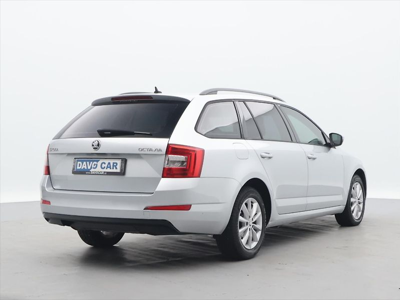 Škoda Octavia 2,0 TDI 110kW DSG Navi DPH - fotka 7 z 26