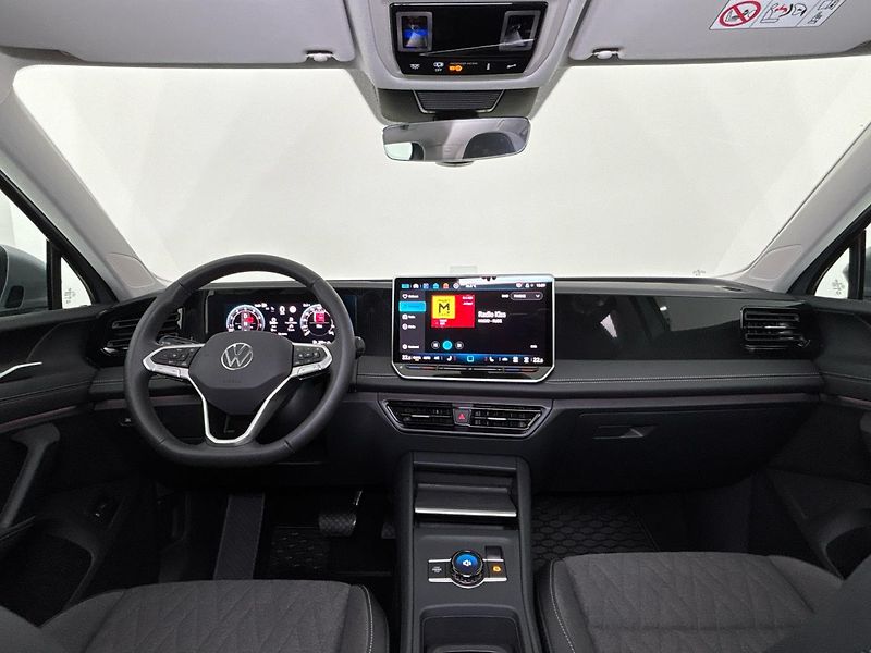 Volkswagen Tiguan People DSG - fotka 5 z 31