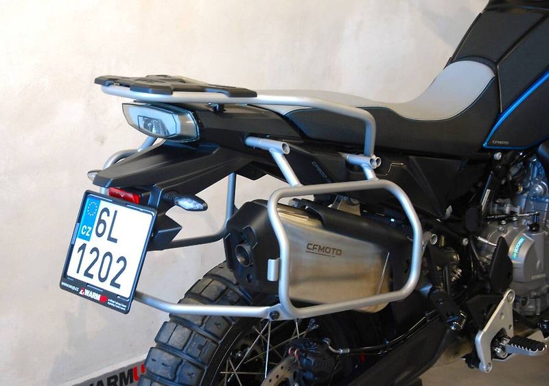 CFMOTO 800 MT (2025) 800MT-X - 1. maj, záruka, serv - fotka 4 z 20
