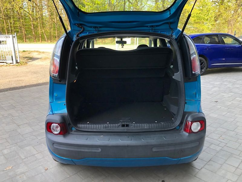Citroën C3 Picasso (2009) 1.4i - fotka 21 z 24