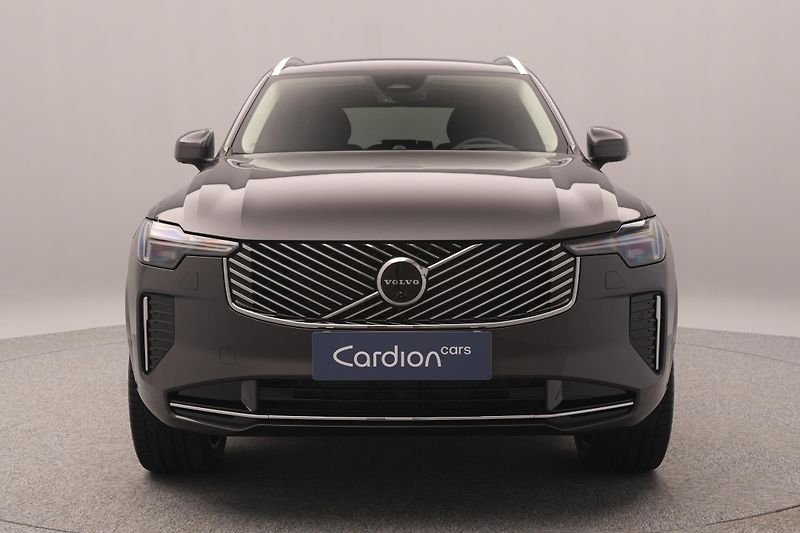 Volvo XC90 (2026) B5 AWD AUT BRIGHT ULTRA 7-míst - fotka 15 z 28