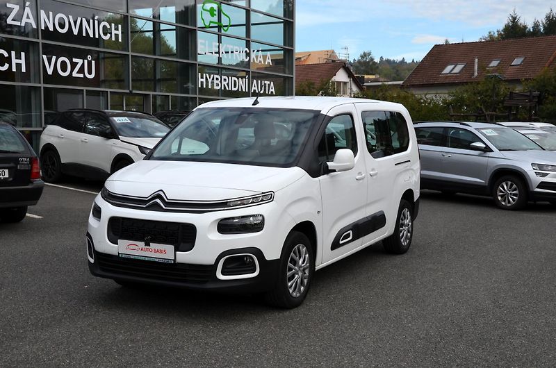 Citroën Berlingo (2021) 1.5BHDi 130 Feel XL - fotka 1 z 14