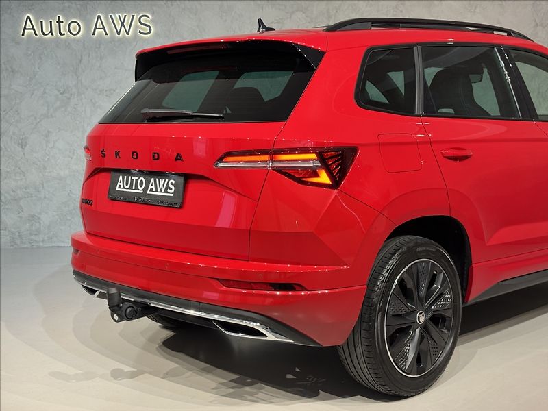 Škoda Karoq 2,0 TDi  DSG Sportline Virtual - fotka 12 z 49