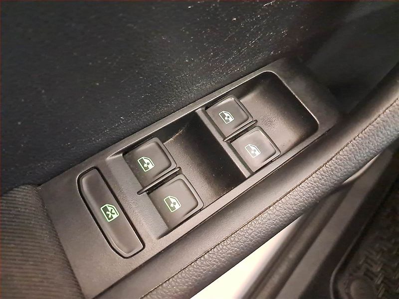 Škoda Fabia (2022) Ambition 1.0 TSI, Tempomat - fotka 15 z 16