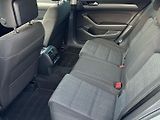 Volkswagen Passat Business Premium 2,0TDI 110kW - náhled 13