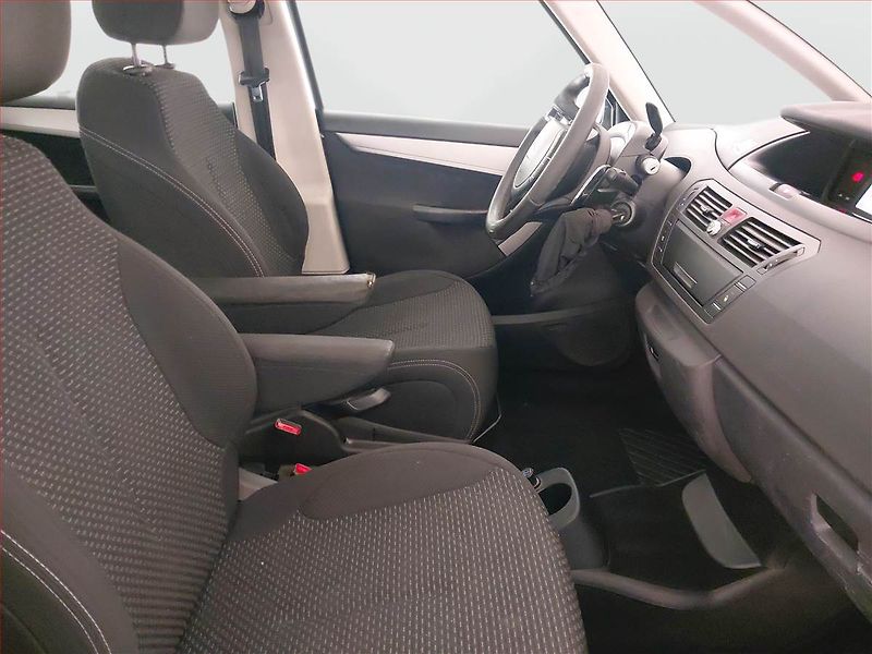 Citroën C4 Picasso (2010) 1.6 HDi, Automat, 7 míst - fotka 9 z 20
