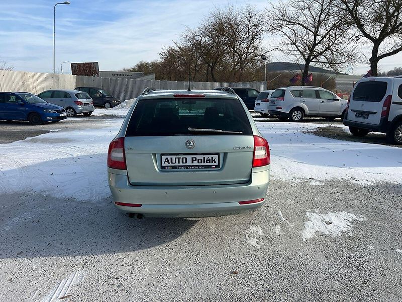 Škoda Octavia 1.4 TSi - fotka 11 z 14