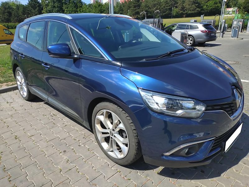 Renault Grand Scénic (2017) - fotka 4 z 8