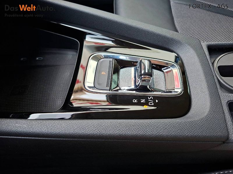 Škoda Octavia (2023) Combi,STYLE PLUS,2.0 TDI,110kW - fotka 17 z 32