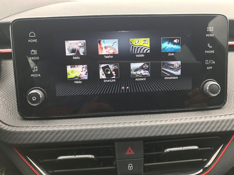 Škoda Scala (2025) MONTE CARLO 1,5 TSI - fotka 10 z 27