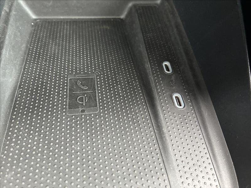 Škoda Octavia 2,0 PANORAMA,CANTON,HEAD-UP - fotka 17 z 28
