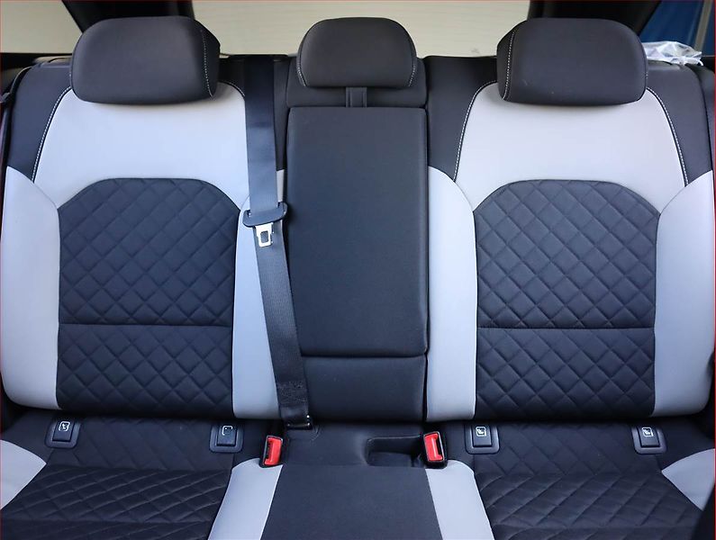 Kia Ceed (2020) GT Line 1.6 CRDi, Serv.kniha - fotka 10 z 19