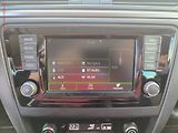 Škoda Rapid (2016) 1.6 TDi, xenon, autoAC - náhled 12