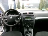 Škoda Octavia (2008) 1.6i - náhled 10