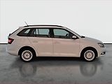 Mercedes-Benz Třídy C (2023) AMG Paket C 220 d - náhled 6