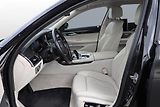 BMW Řada 7 750Li xDrive - náhled 10