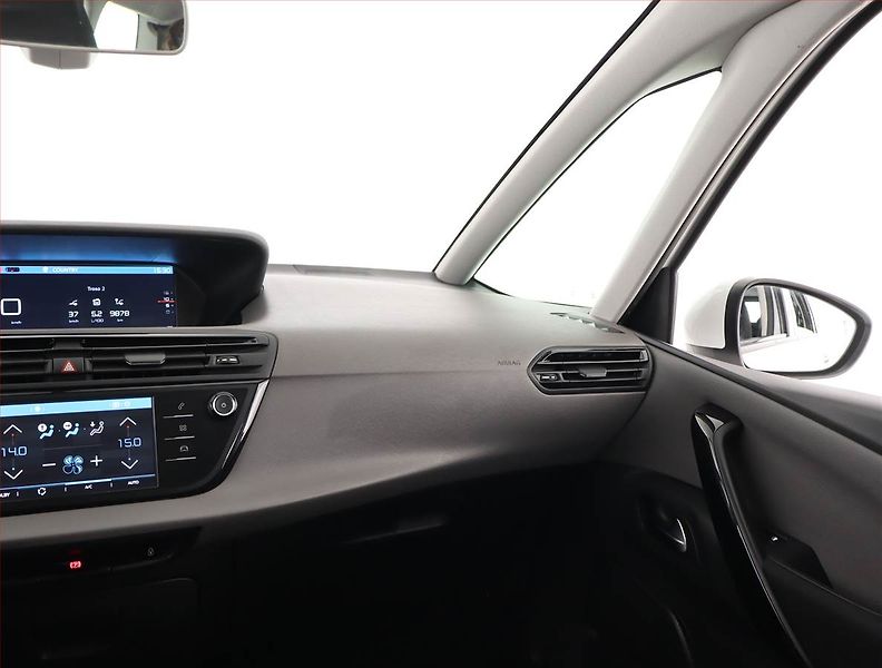 Citroën C4 Picasso (2017) 1.6 BlueHDi, 7 míst - fotka 8 z 21