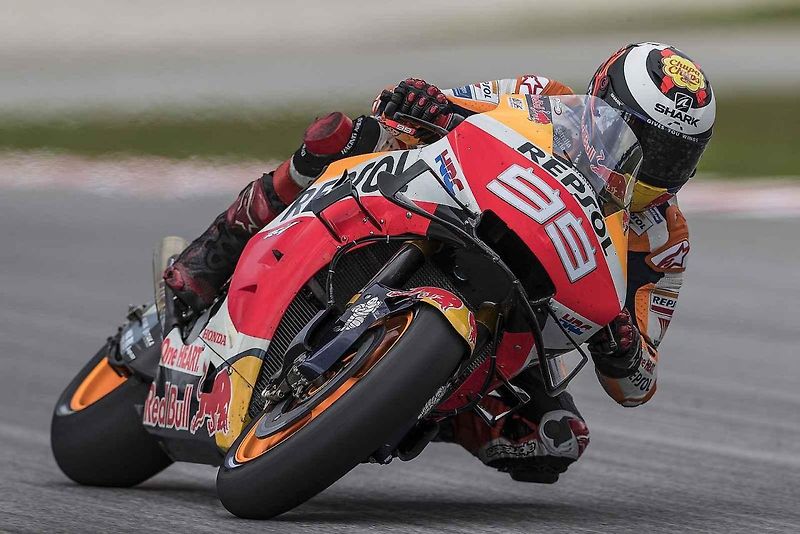 Jorge Lorenzo a oslava jeho vítězství na japonském okruhu Motegi v roce 2009.