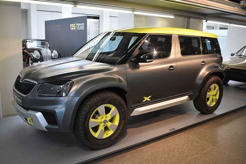 Designová socha na výstavě ve Škoda Muzeu