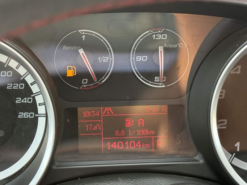 Alfa Romeo Giulietta (2012) 1.4 TB Multiair - fotka 9 z 9