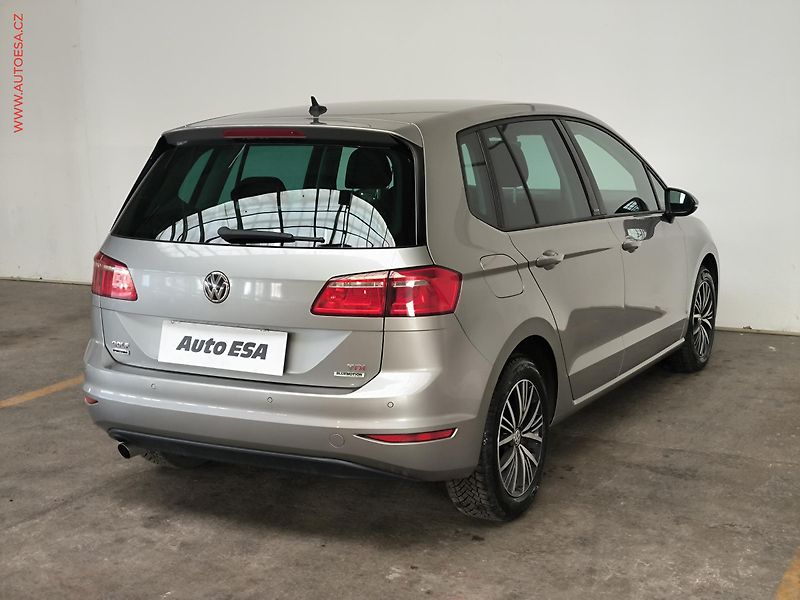 Volkswagen Golf Sportsvan (2017) 1.6TDi, DSG - fotka 6 z 17