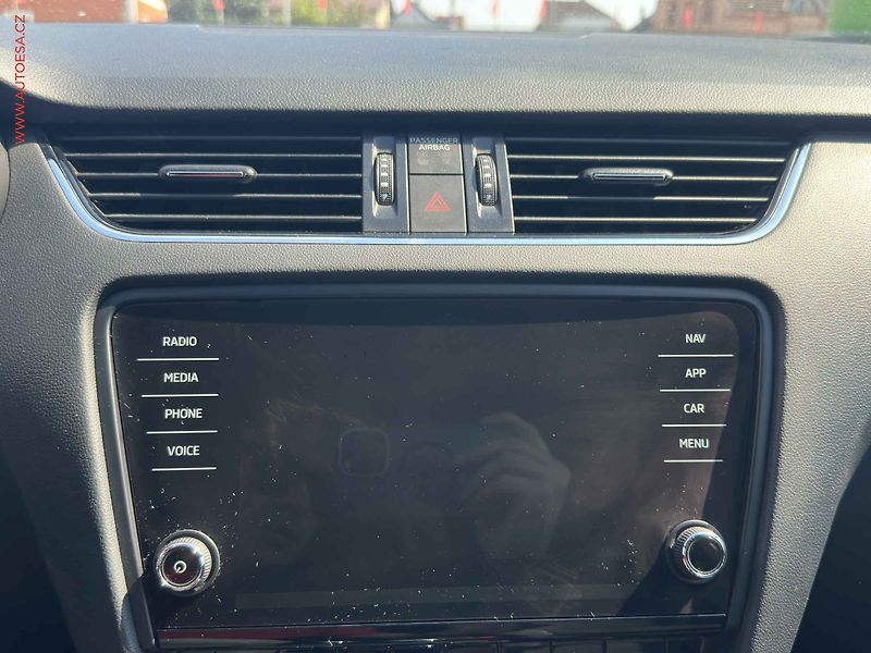 Škoda Octavia (2020) 2.0 TDi 4X4, 2.maj, RS, DSG - fotka 13 z 19