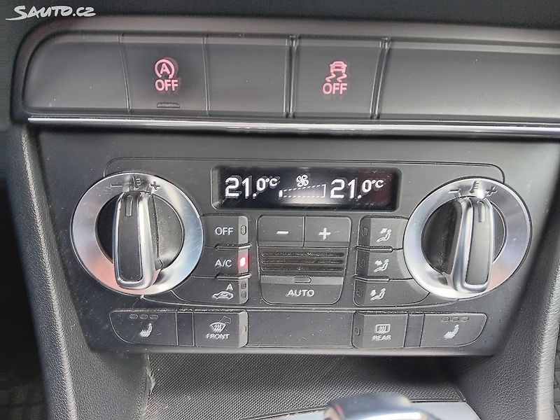 Audi Q3 2.0 TDI 130kW QUATTRO - fotka 24 z 32