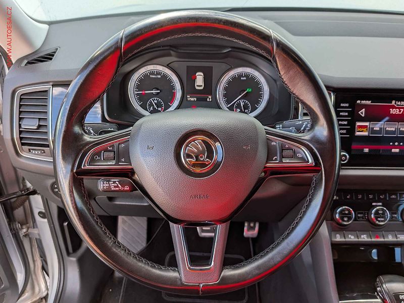 Škoda Kodiaq (2017) 2.0 TDi 4X4, ČR, Style, DSG - fotka 15 z 17