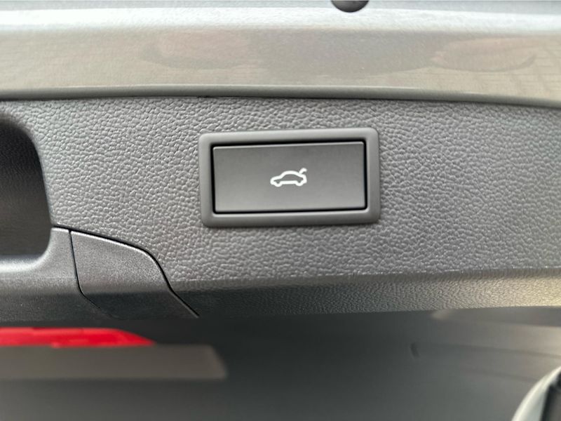Škoda Superb (2026) 2,0 TDI 110 kW 7-stup. automat - fotka 15 z 24