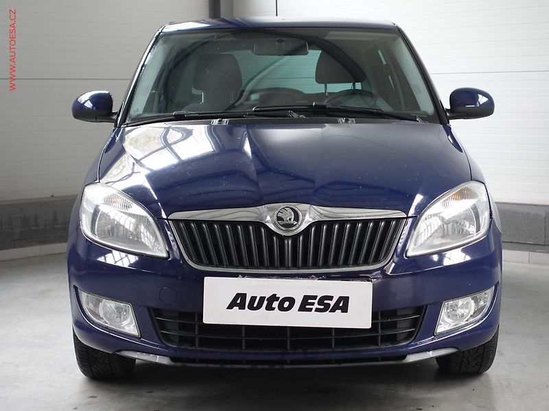 Škoda Fabia (2014) 1.2TSi, ČR, Ambition - fotka 2 z 18